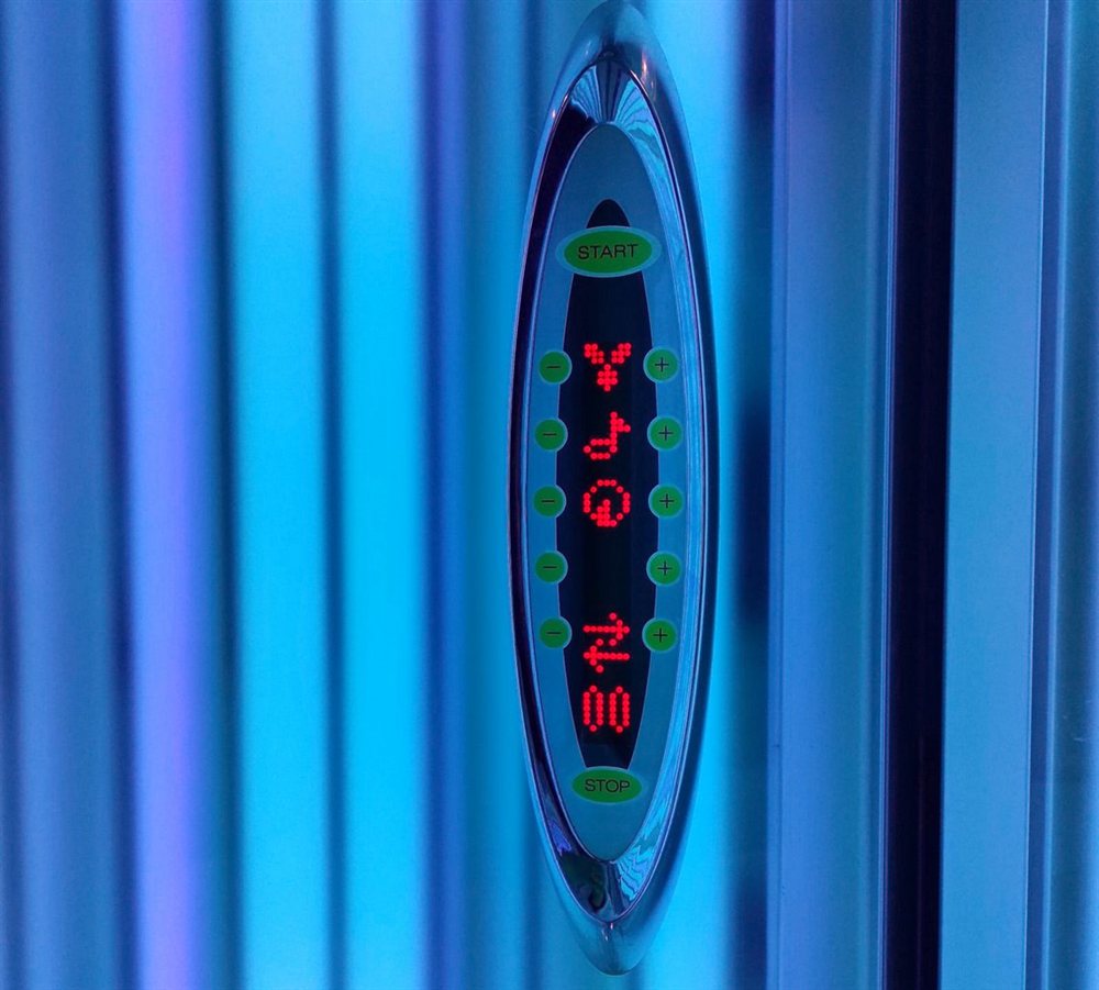 Κέντρο Solarium: Πώς Λειτουργεί ένα Επαγγελματικό Studio Μαυρίσματος
